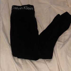 Super soft and comfy Calvin Klein Black Leggings
